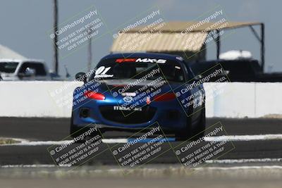 media/Apr-12-2025-Doghouse Garage (Sat) [[1d917ba261]]/Advance/Turn1/